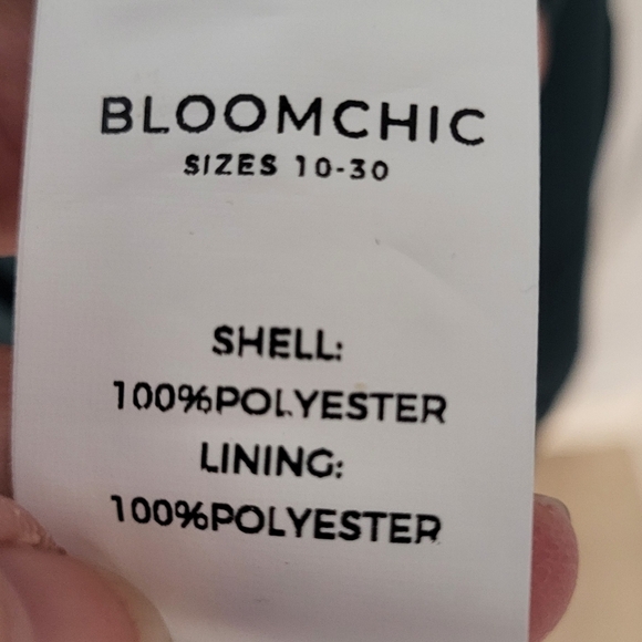 Bloomchic Green & Gold Glitter Star Print Longsleeve Dress - Picture 10 of 10